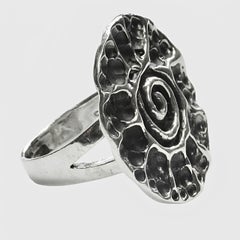 Sterling Silver Shell Design Statement Ring