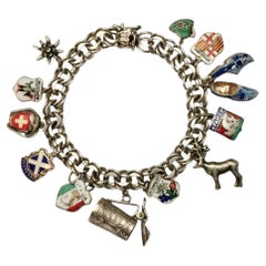 Reisearmband aus Sterlingsilber mit europäischen Souvenir-Anhängern