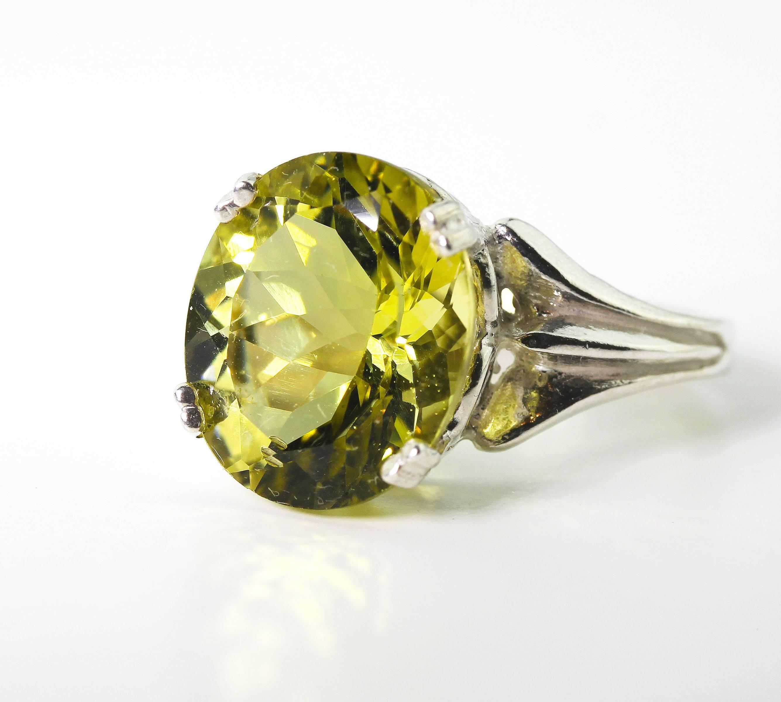 lemon quartz ring