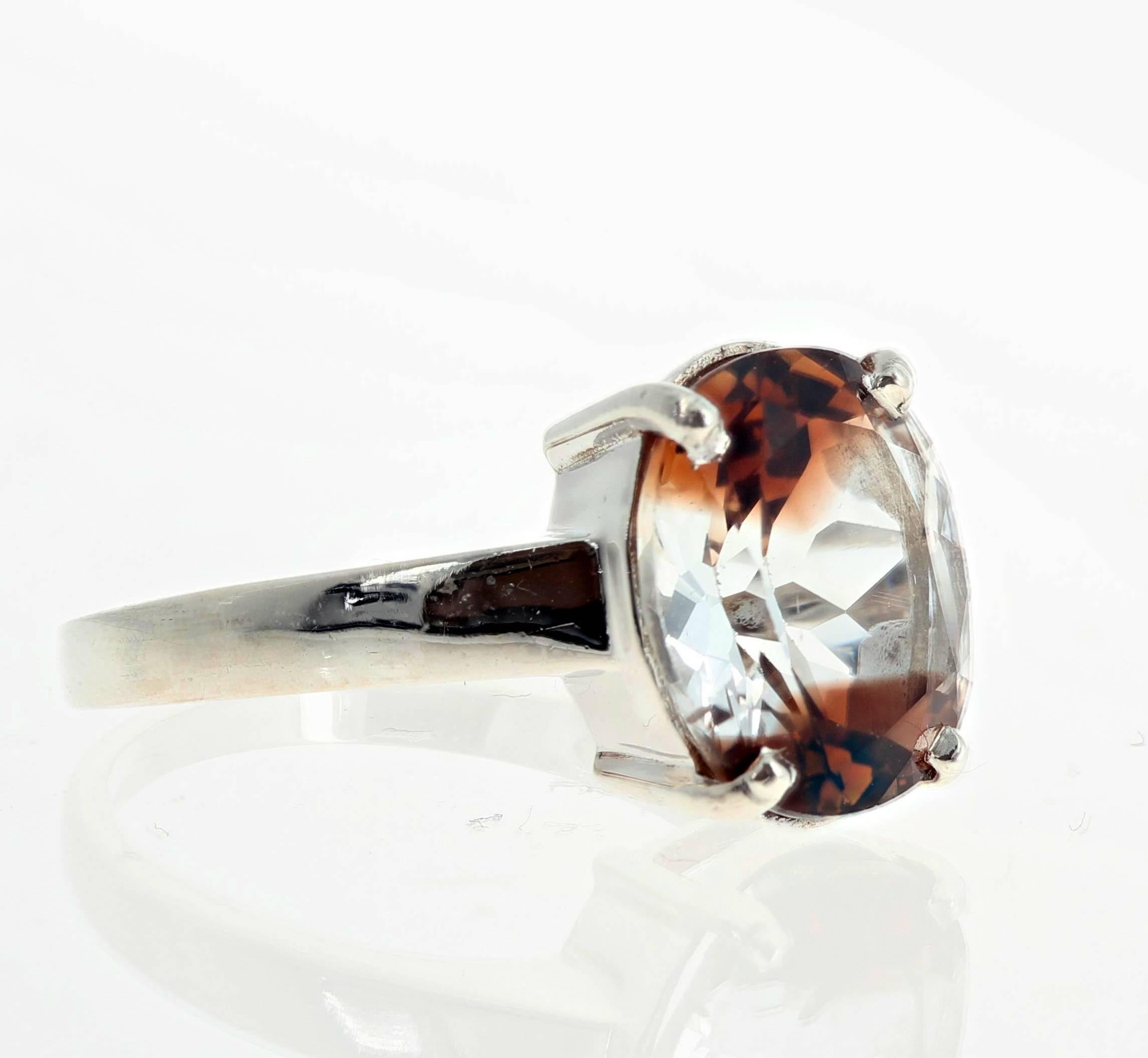 Gemjunky Unique Amazing Modern 5 Carat Two-Color Topaz Sterling Silver Ring In New Condition In Raleigh, NC