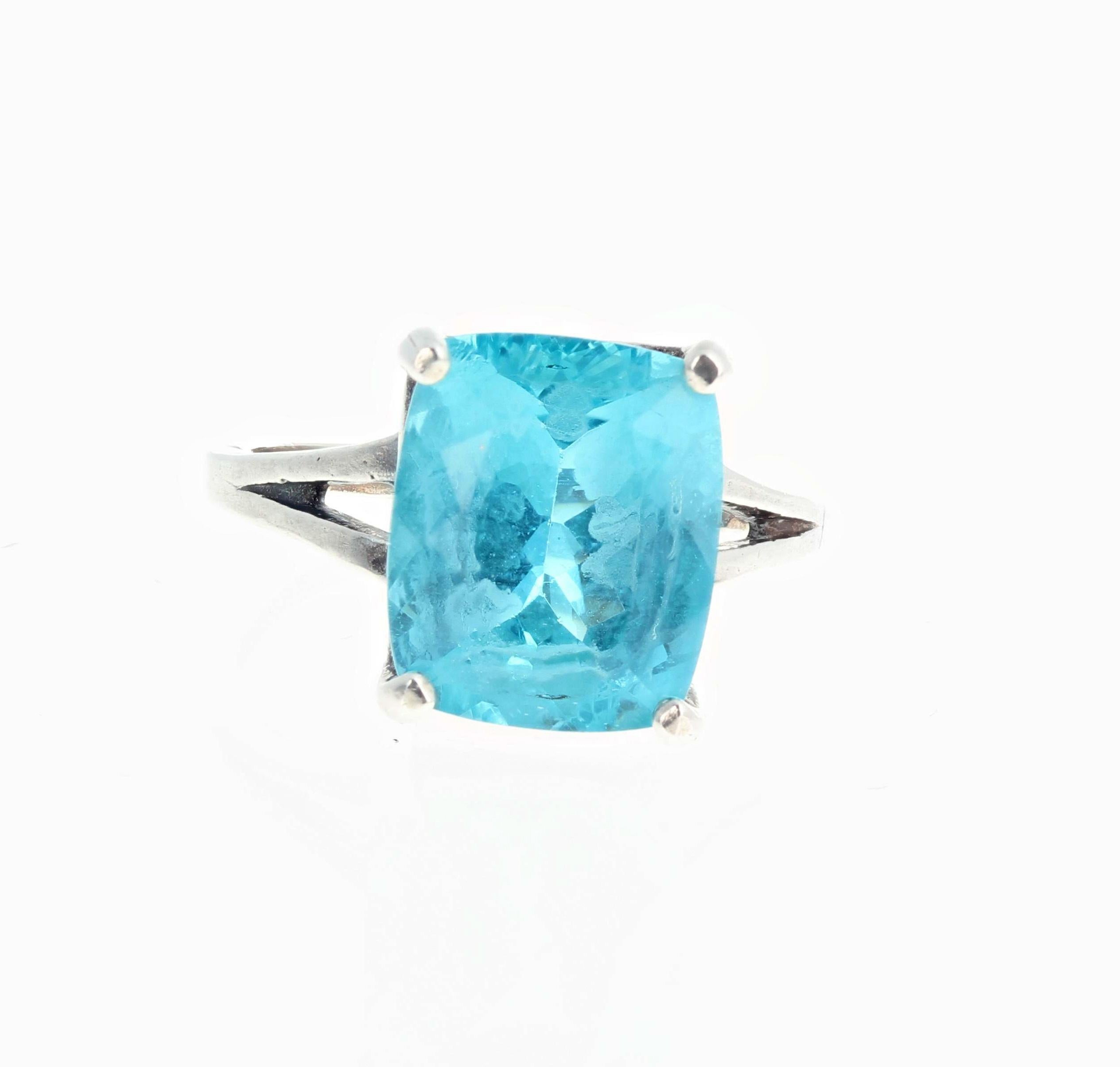AJD Stunning Rare Cushion Cut 5.4Cts Natural Real Apatite Silver Ring In New Condition In Raleigh, NC