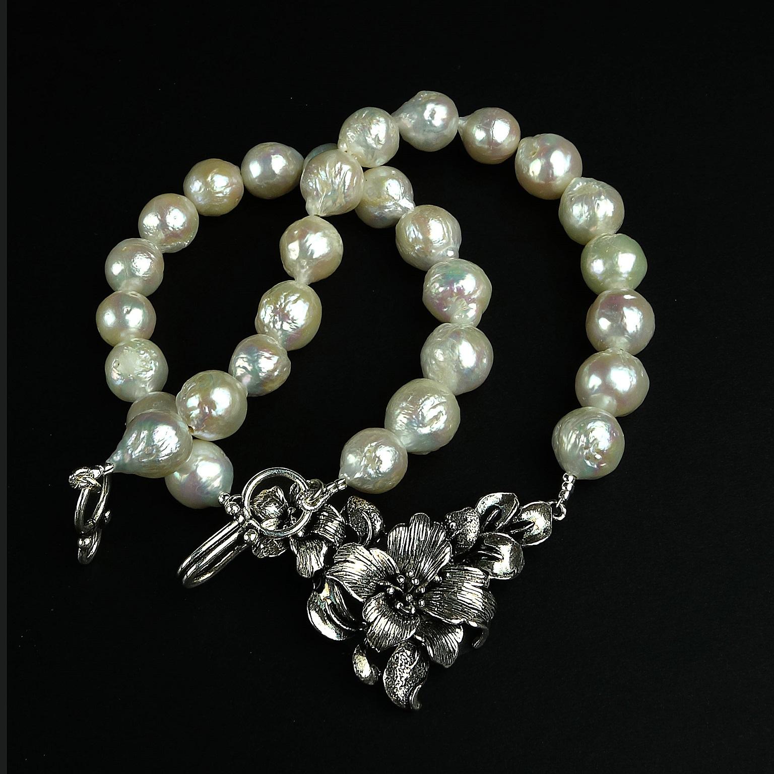 AJD White Pearl Necklace with Floral Sterling Focal In New Condition In Raleigh, NC