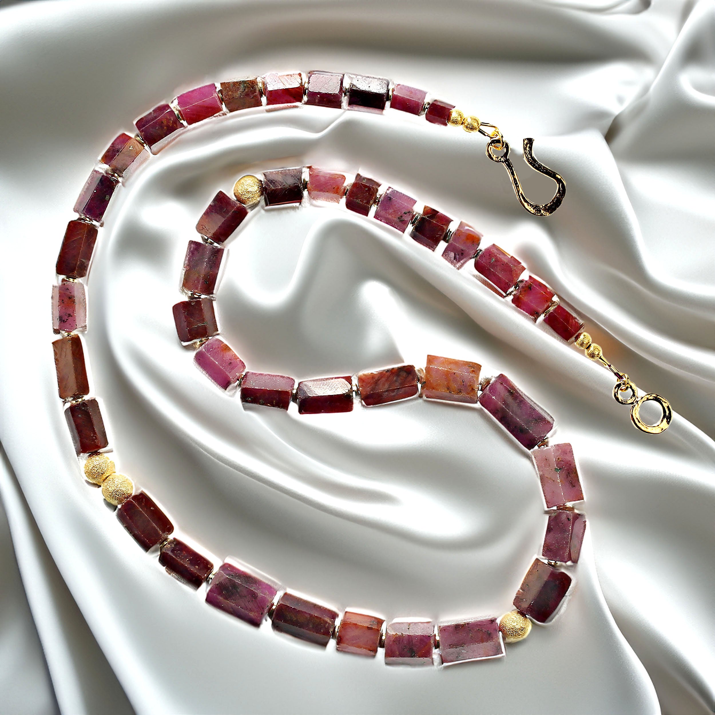 23-Inch Natural Ruby Cube Necklace with 14K Gold Vermeil Clasp For Sale ...
