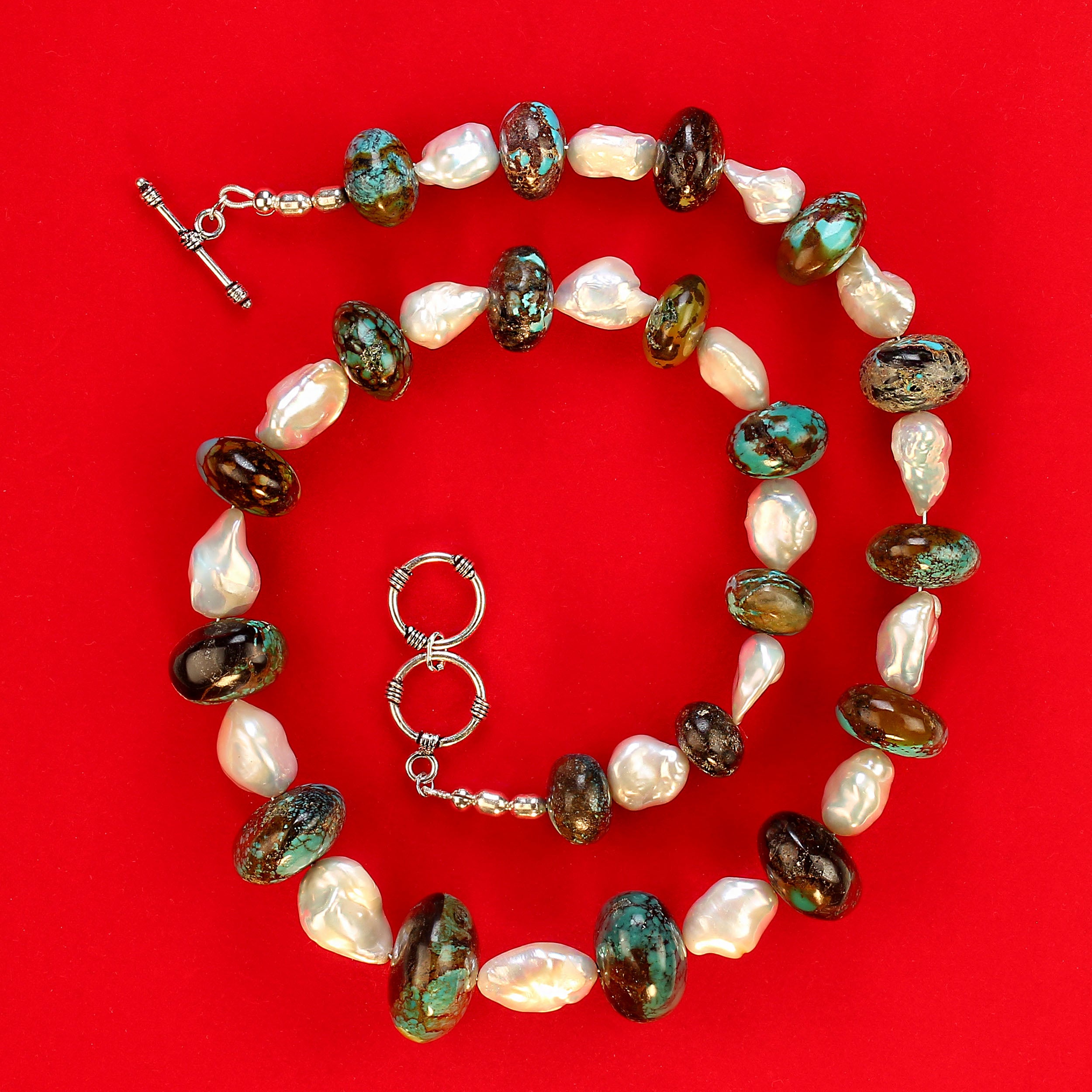 AJD Collana da 22 pollici in turchese Hubei misto a perle d
acqua dolce bianche