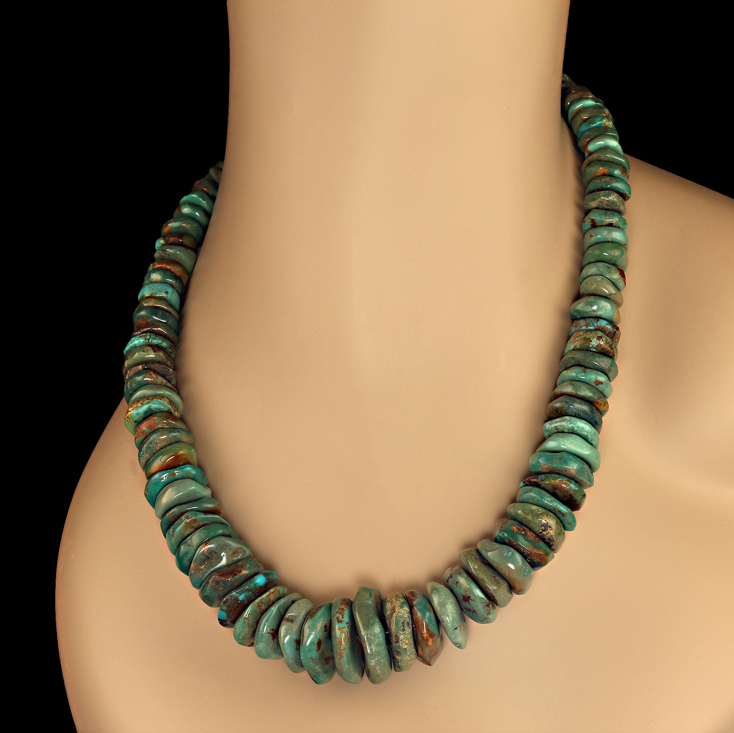 Artisan AJD Collier à matrice de turquoise verte graduée de 20 pouces en vente