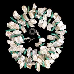 AJD 38 Zoll Elisa Türkis-Halskette mit flachen weißen Keshi-Perlen und flachen weißen Perlen  