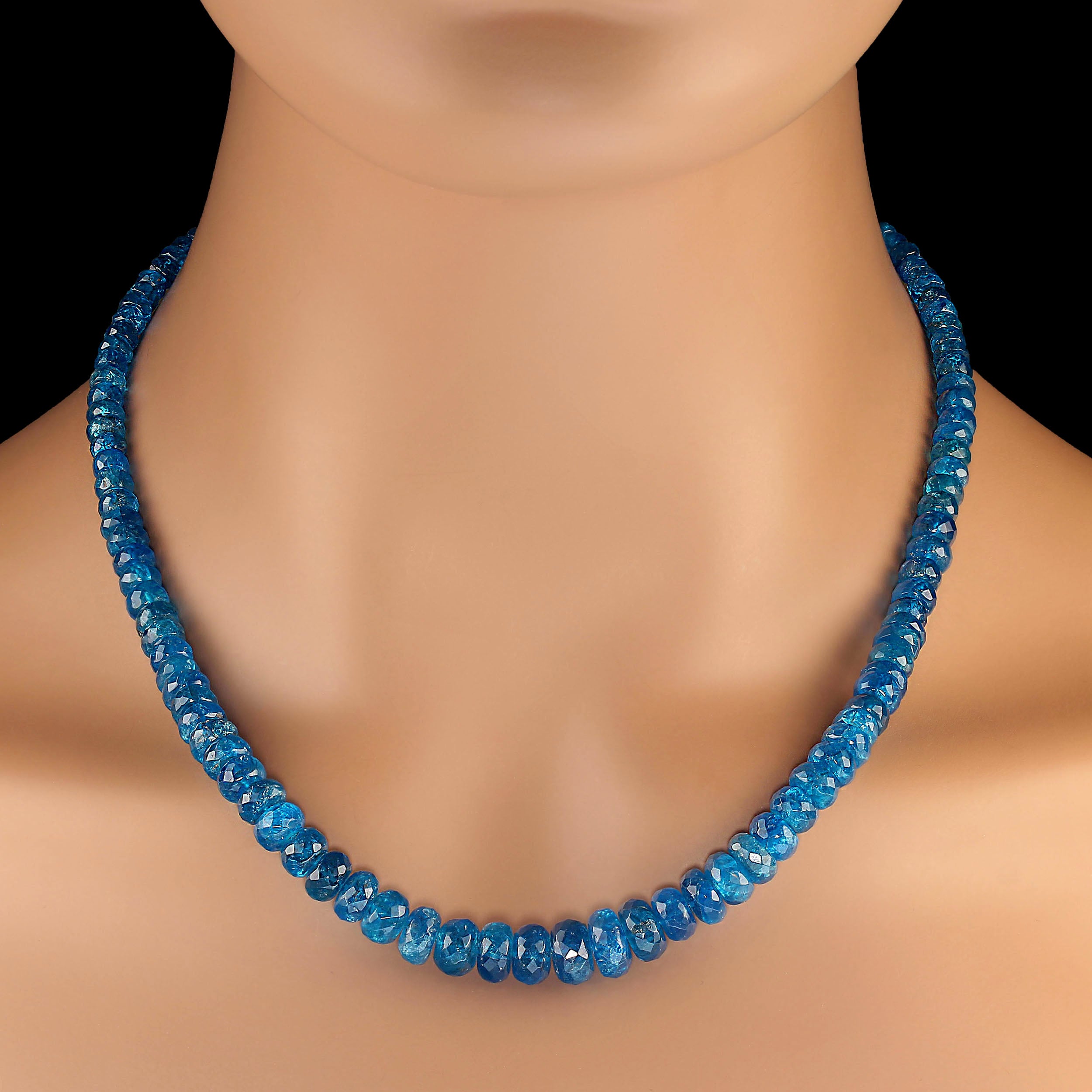 AJD 19 Inch Gorgeous Graduated Rondelles of Neon Apatite Necklace For Sale