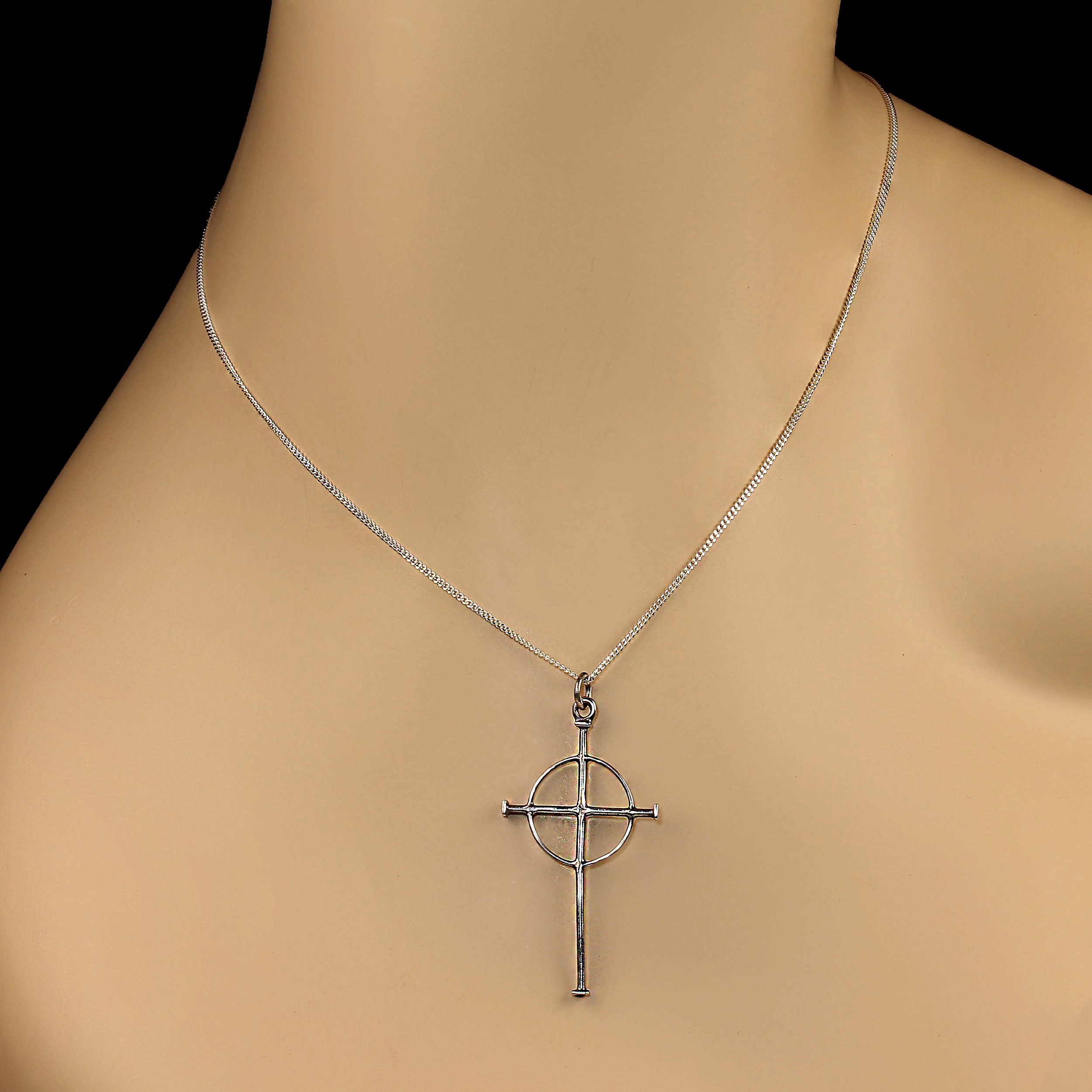 AJD James Avery Pendentif et chaîne en argent sterling avec croix celtique en vente