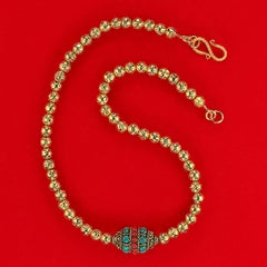 Collana AJD da 17 pollici con pietra lavica lavata in oro da 7 mm e focale asiatica