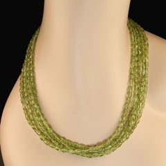 AJD Elegante collana di peridoto a 5 fili da 19 pollici