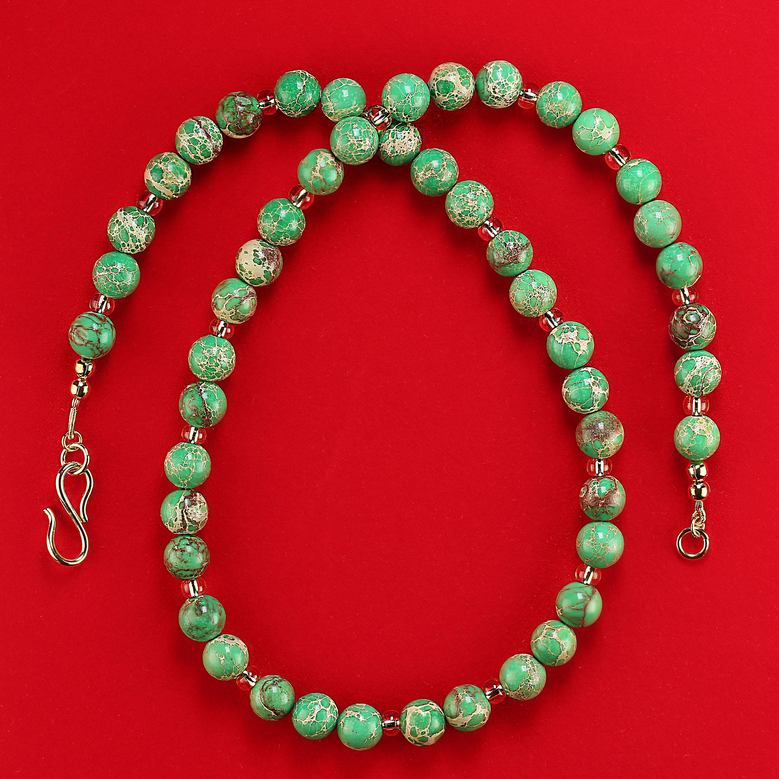 AJD Collier de 20 pouces en pierres Imperial Stone vertes naturelles