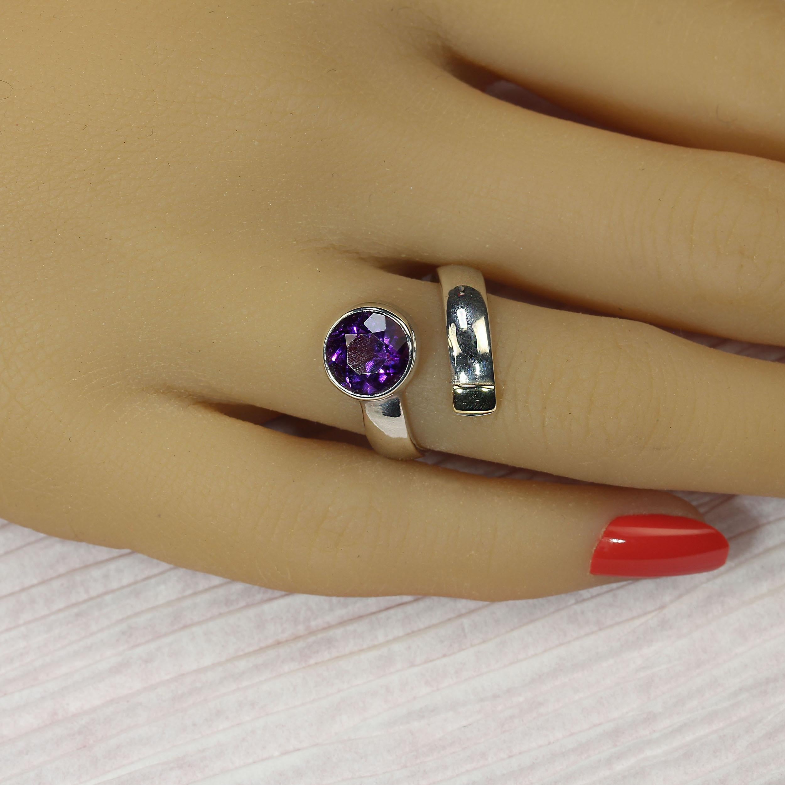 AJD Crossover Amethyst- und Sterling-Ring mit 14K Gold-Akzent im Angebot 8