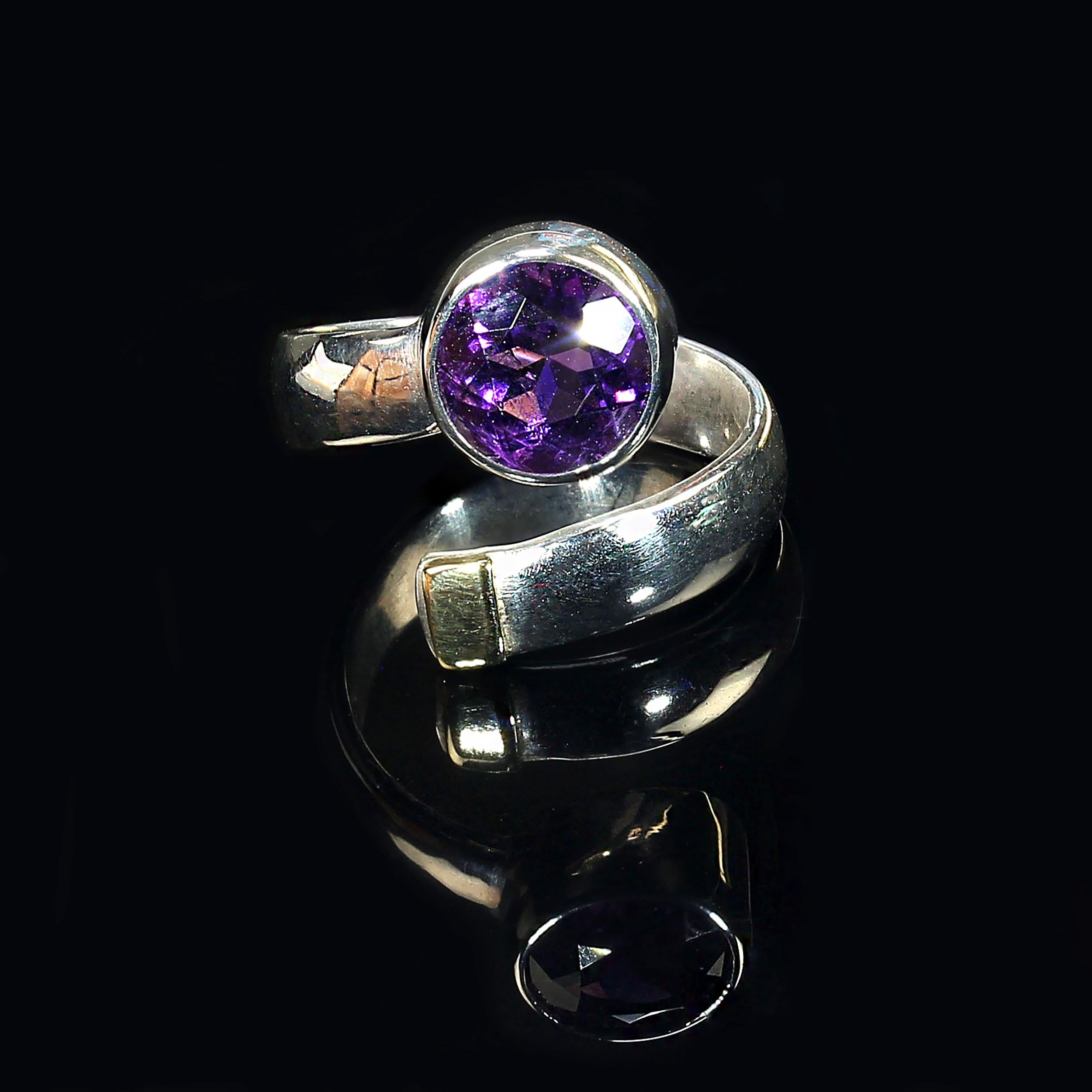 AJD Crossover Amethyst- und Sterling-Ring mit 14K Gold-Akzent im Angebot 3