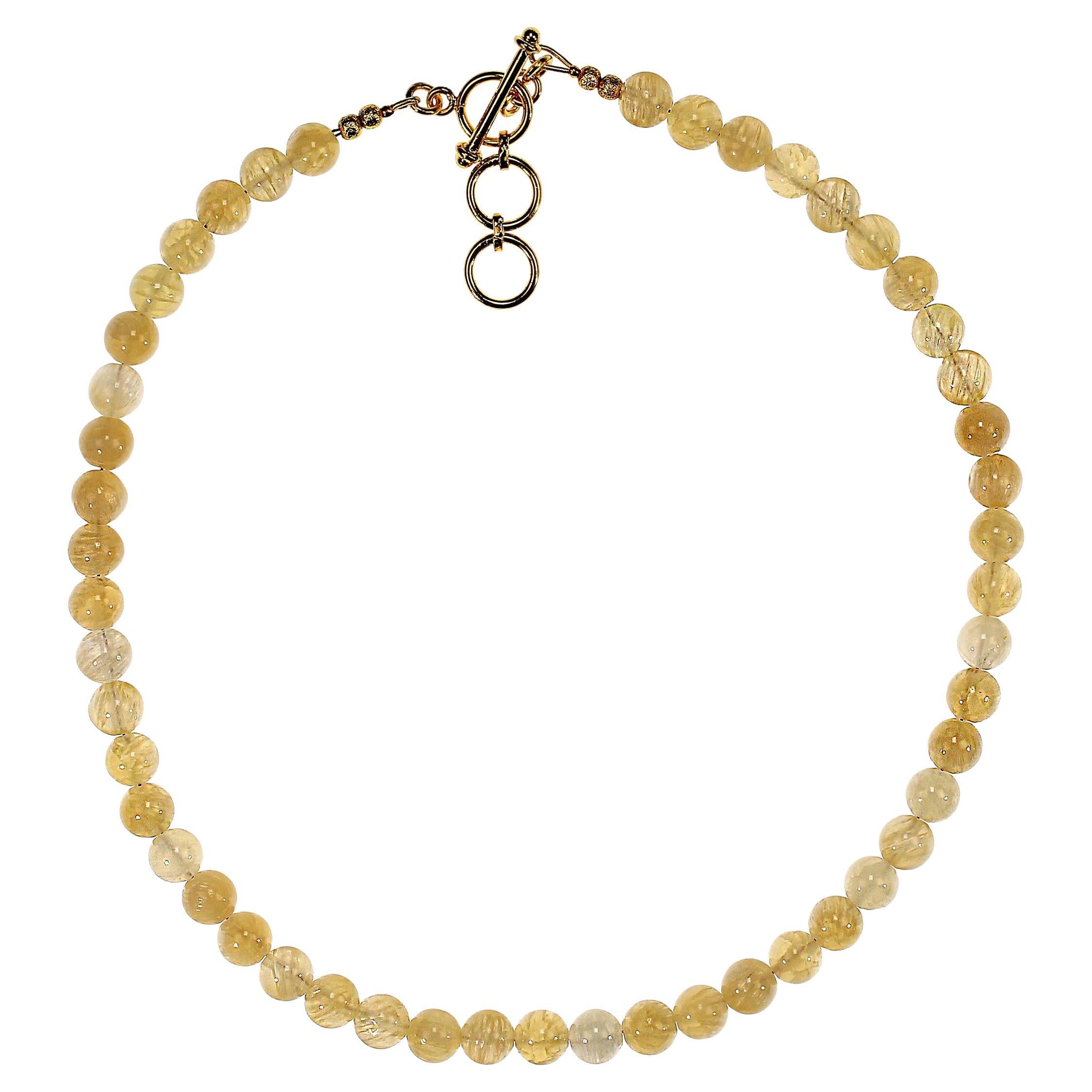 
Añade un toque de lujo radiante a tu estilo veraniego con este cautivador collar de lepidolita dorada de 18 pulgadas, una pieza que combina la elegancia natural con un diseño cuidado. Con brillantes gemas de lepidolita translúcida procedentes de