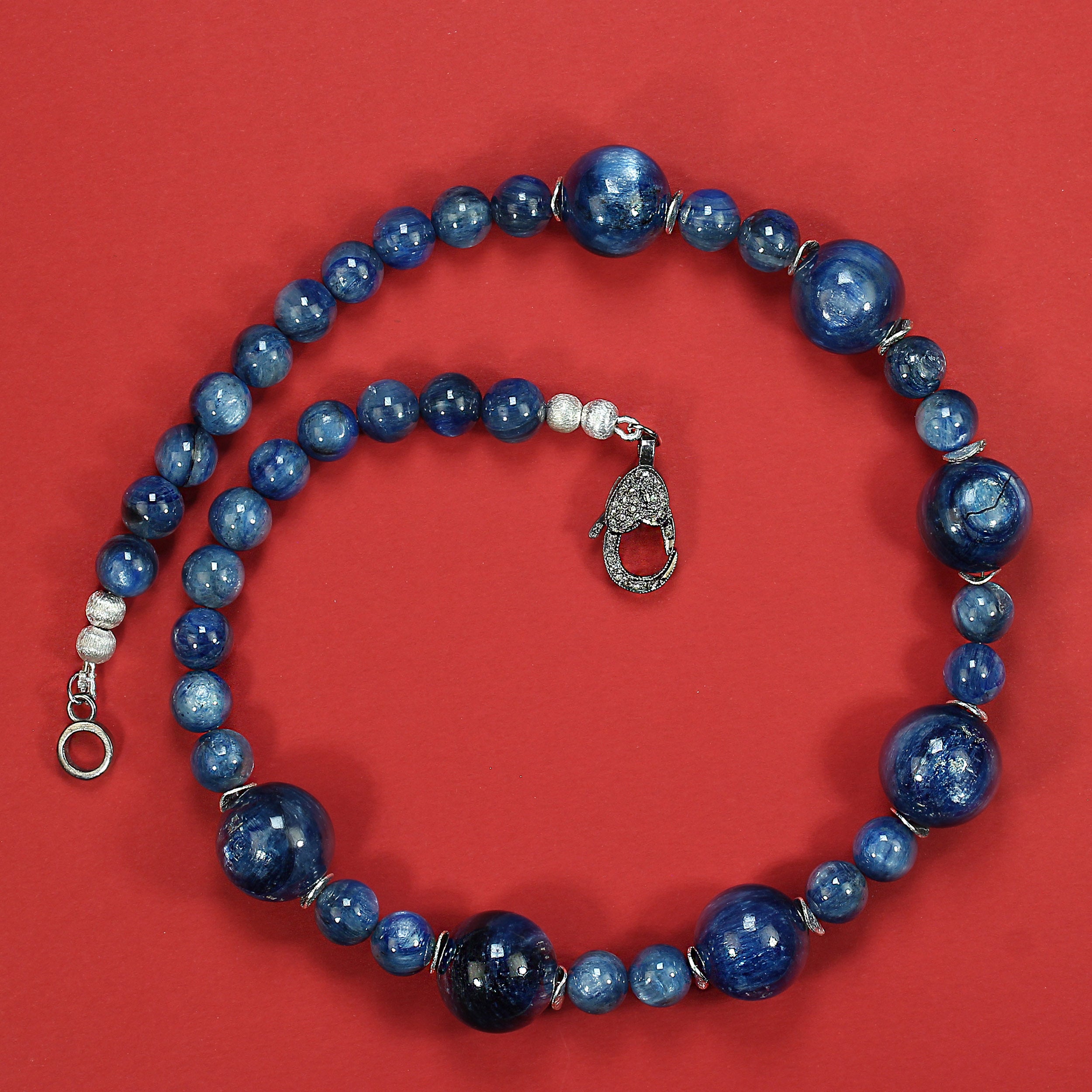 AJD 17 Zoll glänzend blau Kyanit Halskette perfektes Geschenk