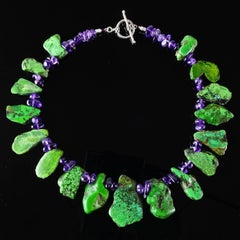Striking Green Turquoise Slices and Polished Amethyst Choker Necklace