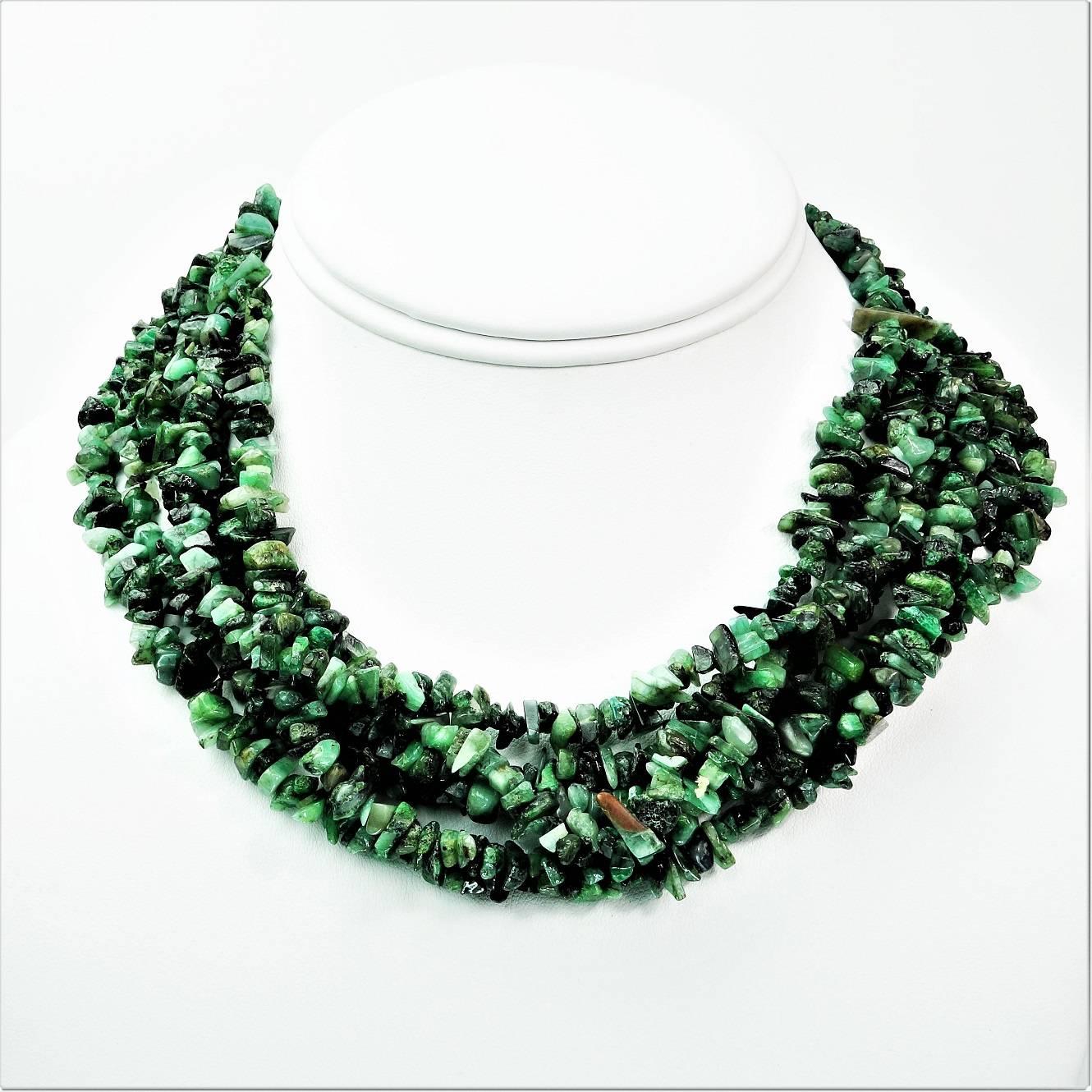 Multi-Strand Emerald Choker Necklace 2