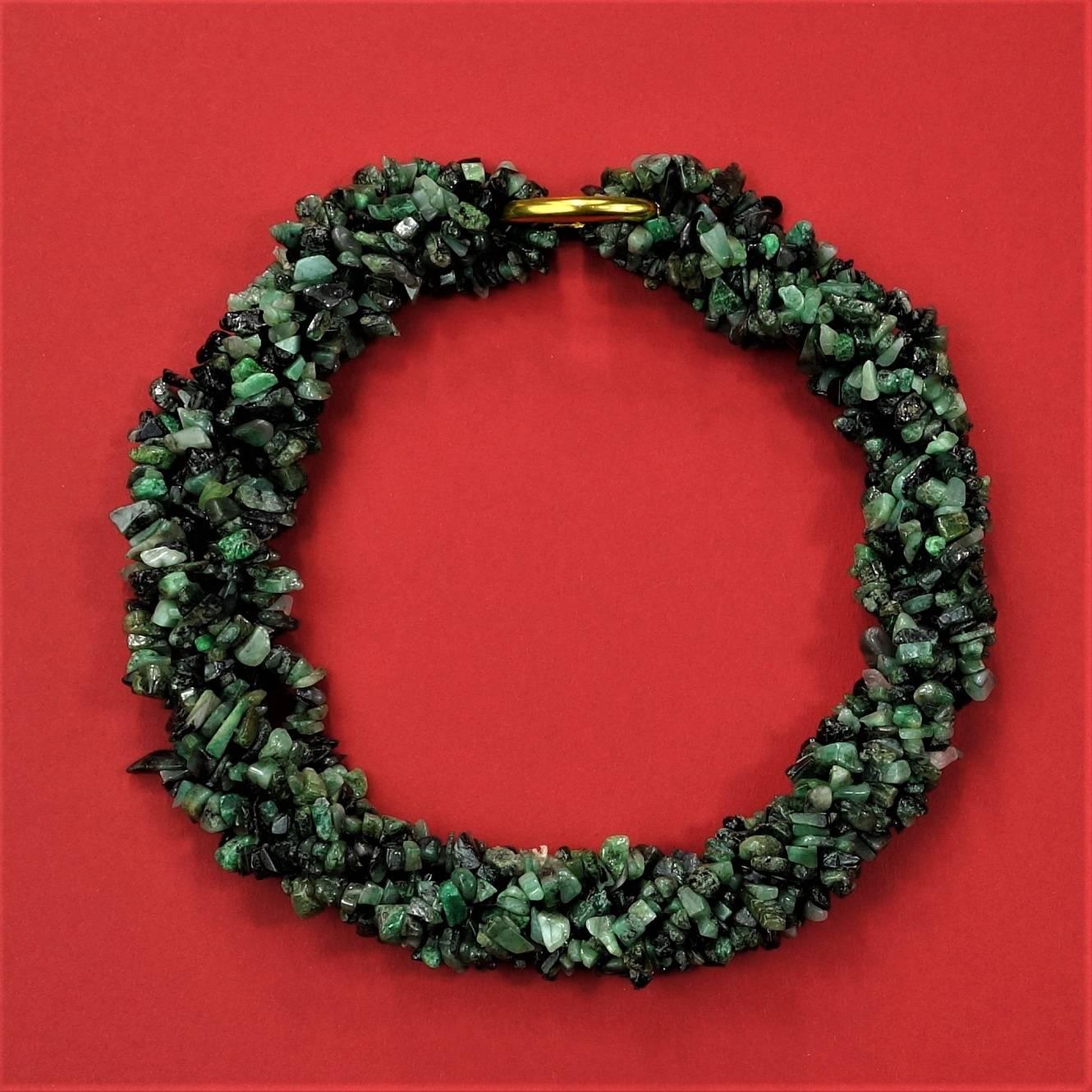 Multi-Strand Emerald Choker Necklace 4