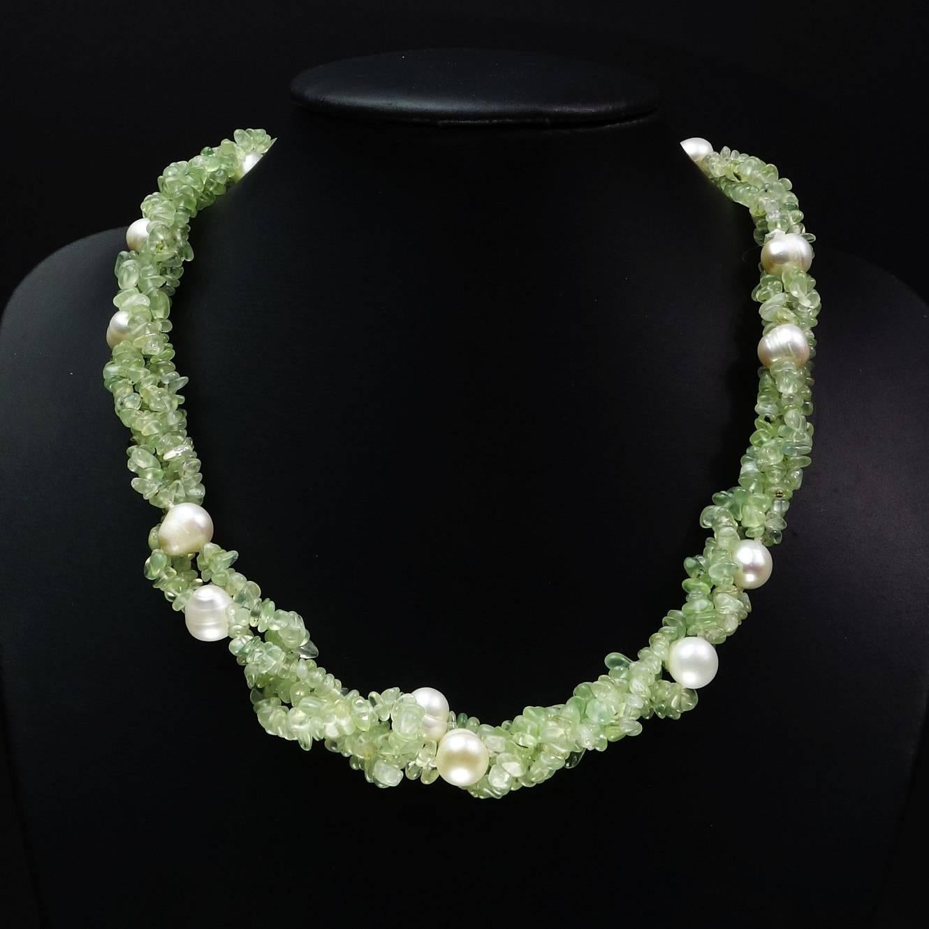 Bead AJD Brazilian Prehnite Polished Chips and Freshwater Pearl Necklace