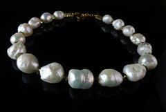 Baroque Pearl Choker Necklace