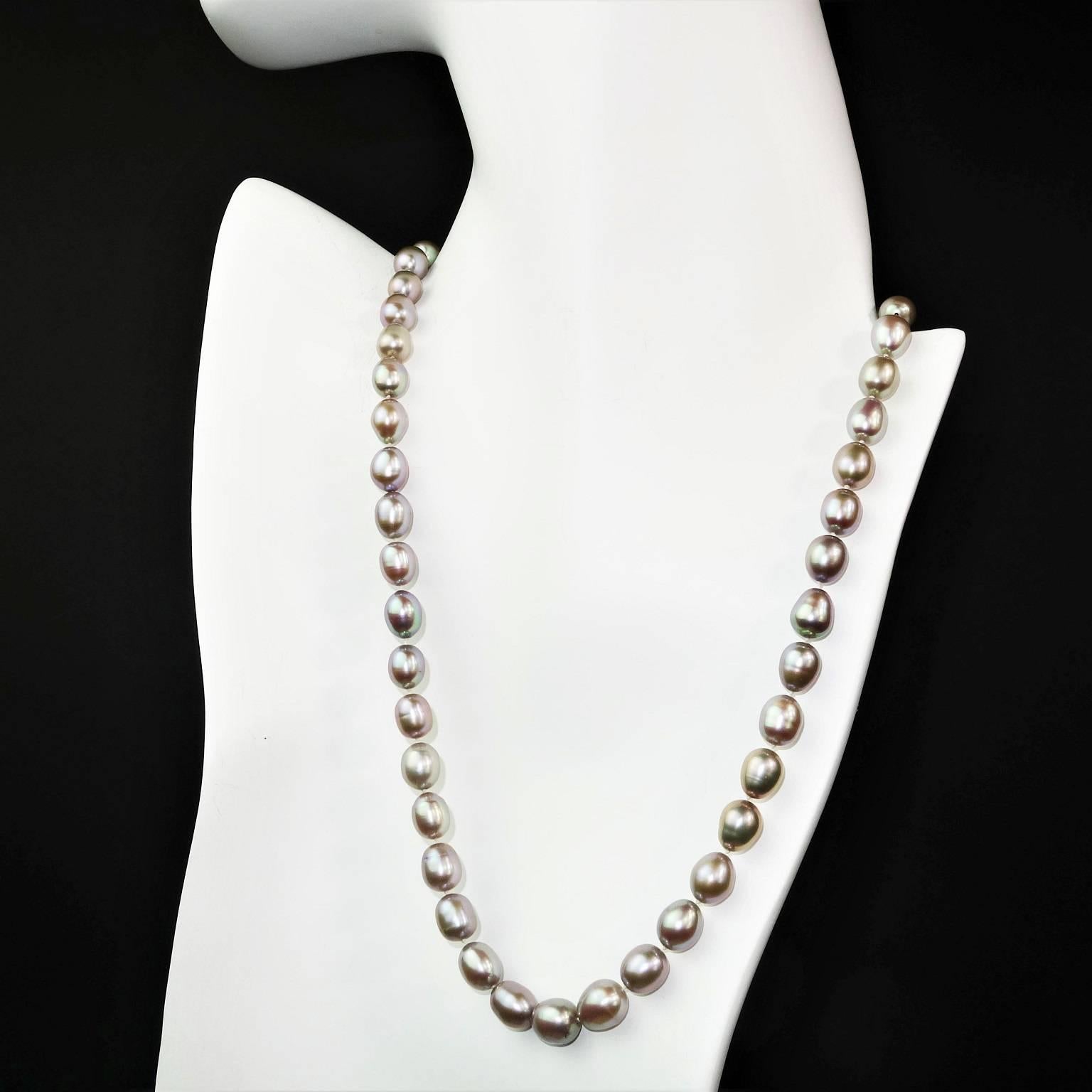 Freshwater Gray Pearl Necklace with 14Kt Gold Clasp 2
