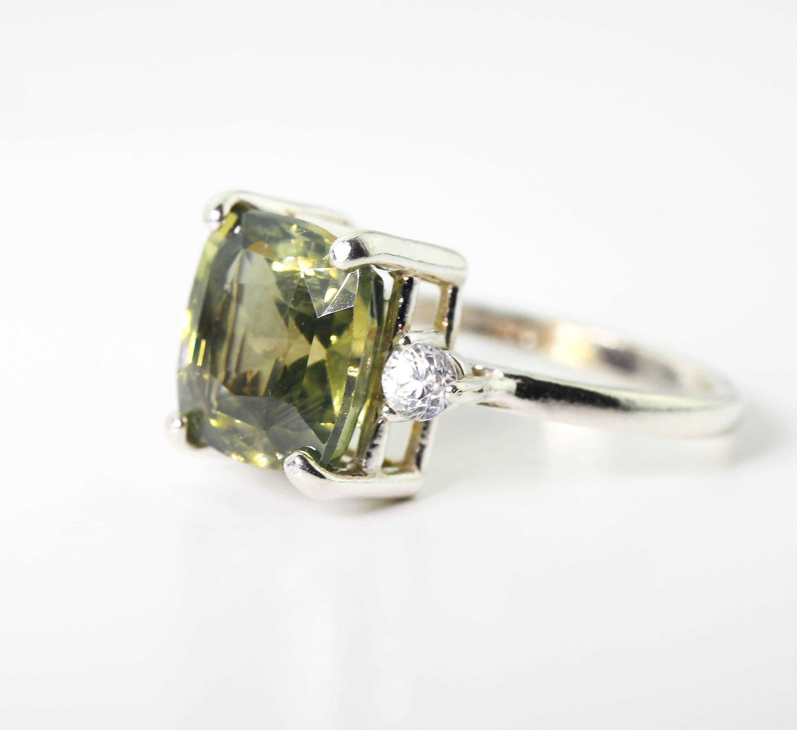 Rare Unique 6.7 Carat Green Spinel and Zircon Fashion Ring In New Condition In Raleigh, NC