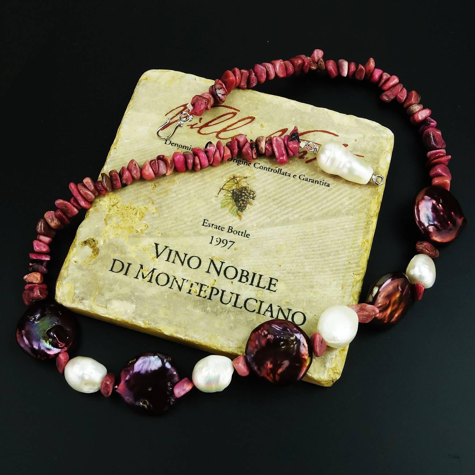 AJD 20 Inch Necklace of Mauve Coin Pearl, Pearl, & Rhodonite Chips  Great Gift!! In New Condition In Raleigh, NC