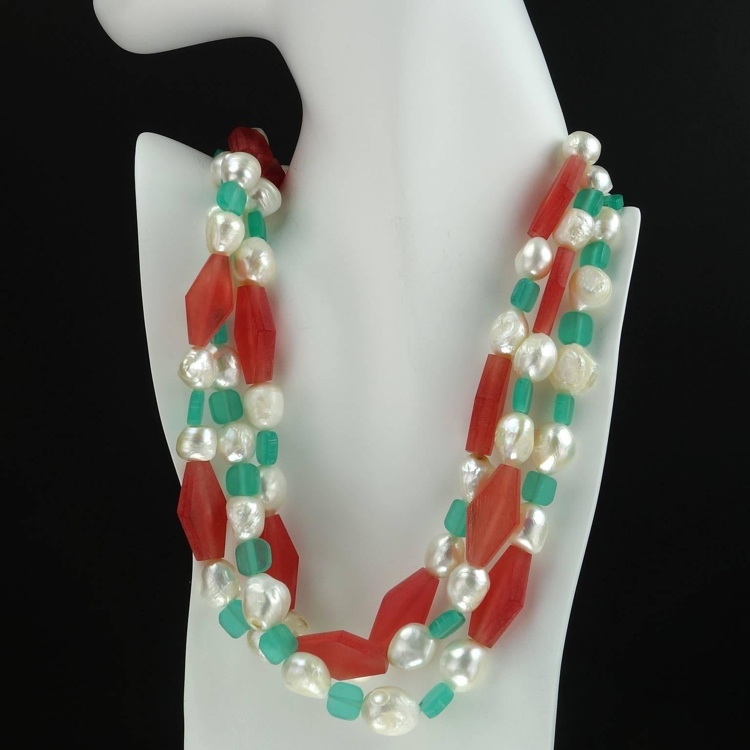 Pearls and Pink and Turquoise Cruise/Summer Necklace In New Condition In Raleigh, NC