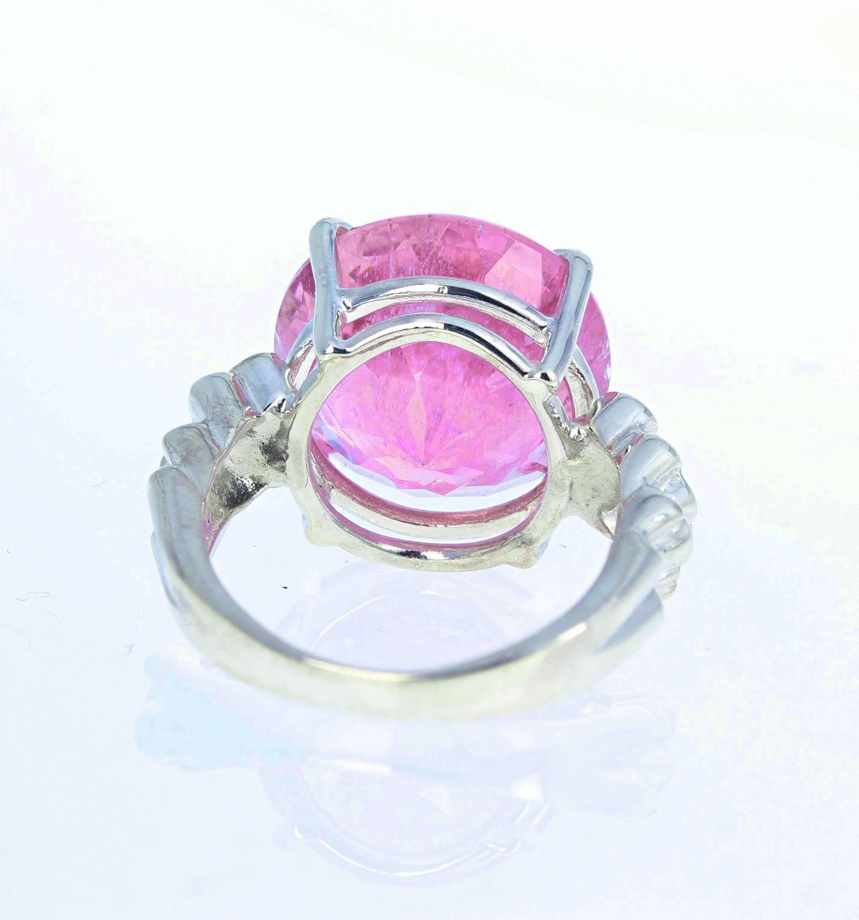 Unique 13.5 Carat Kunzite Sterling Silver Ring In New Condition In Raleigh, NC