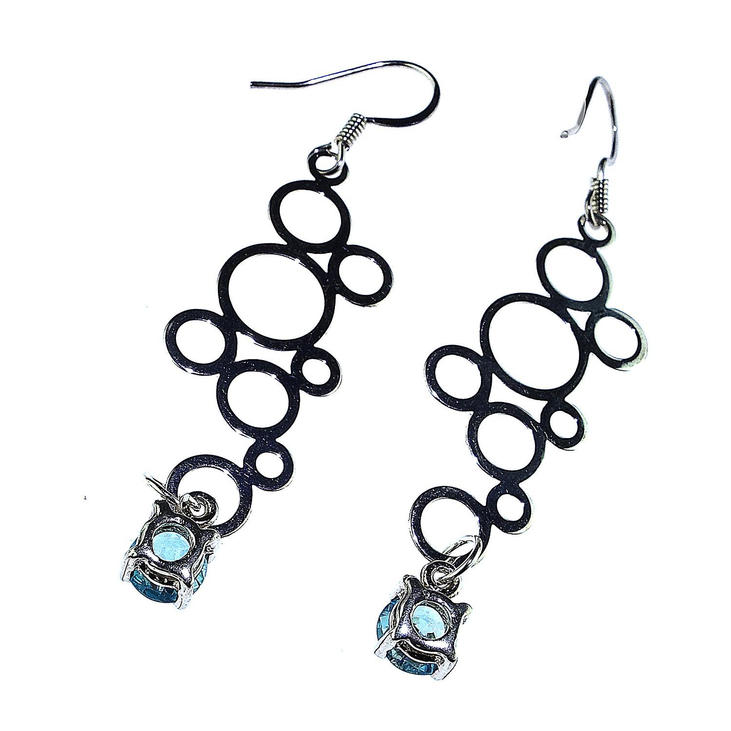 AJD Elegant Sterling Silver Circles and Blue Sri Lankan Spinel Earrings  In New Condition In Raleigh, NC
