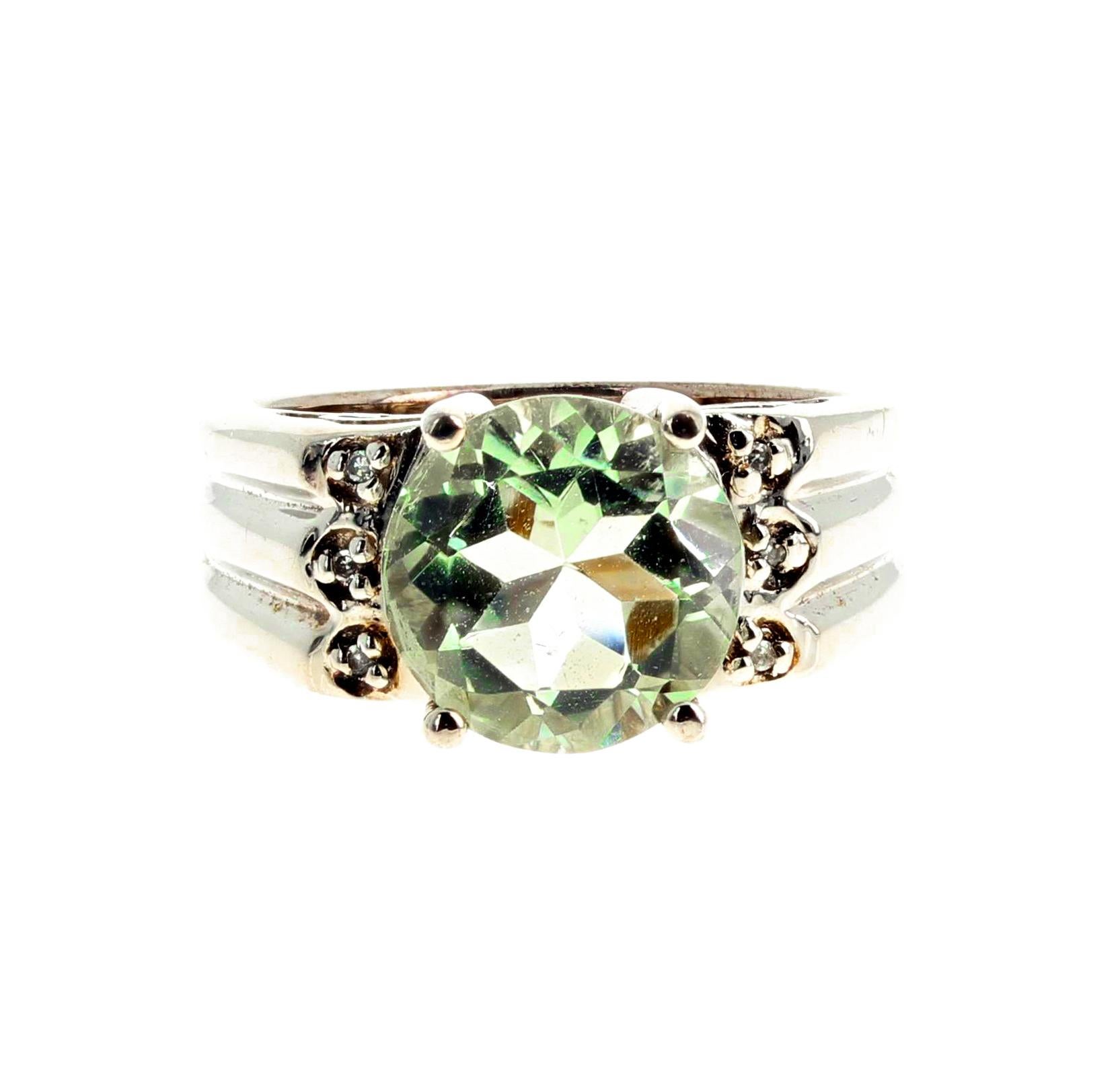 Gemjunky Gorgeous 3 Cts Green Amethyst Topaz Sterling Silver Ring In New Condition In Raleigh, NC