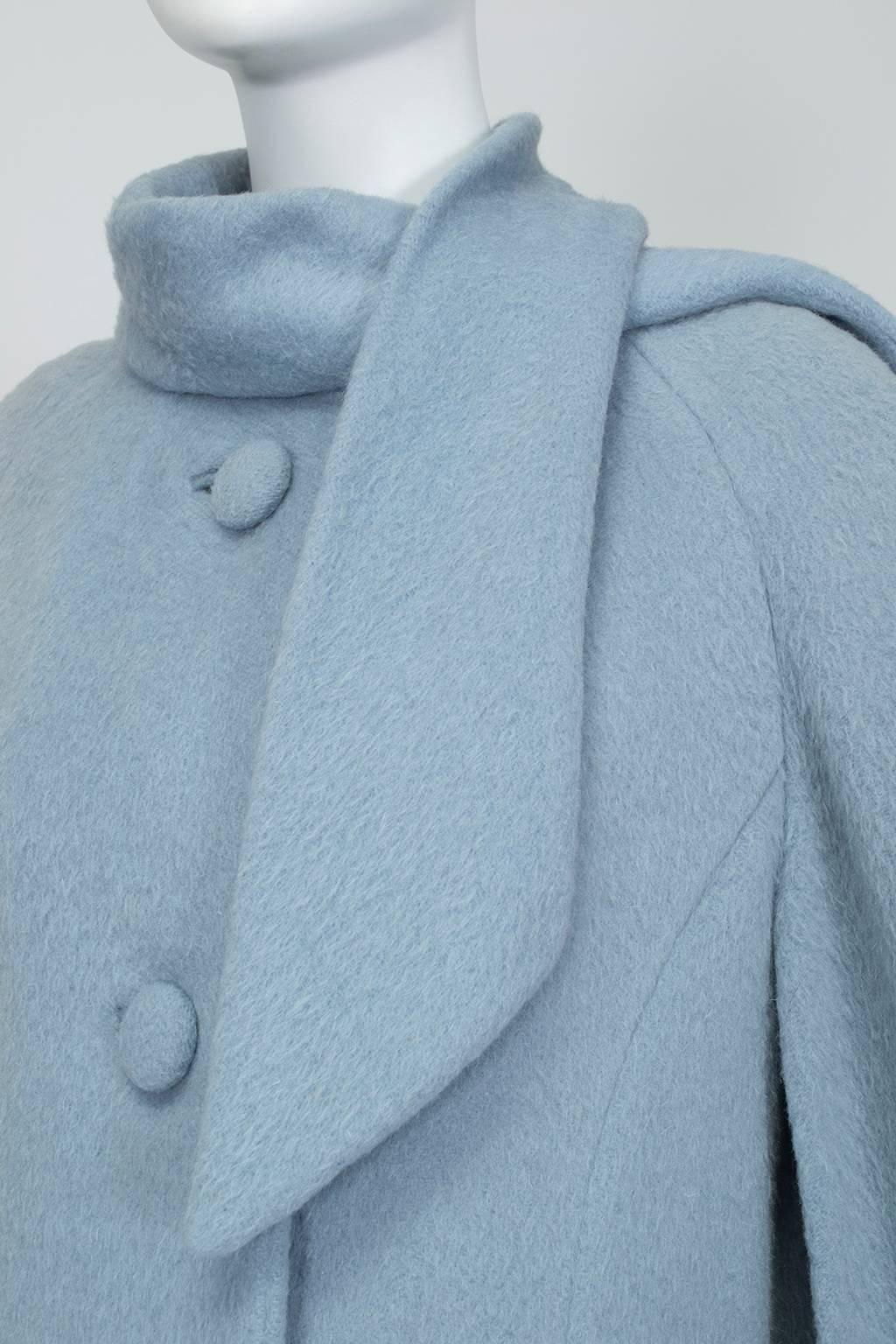 Lilli Ann Paris Powder Blue Fox Trim Ulster Swing Coat, 1950s In Good Condition In Tucson, AZ