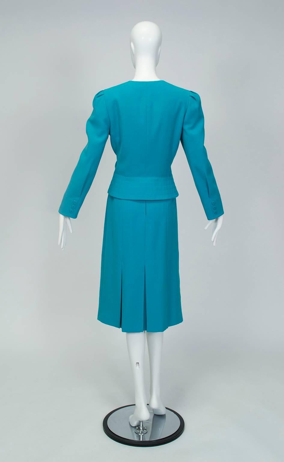 Bleu Louis Féraud Turquoise Costume jupe plissée à la main avec Provenance - US 8, 1980 en vente
