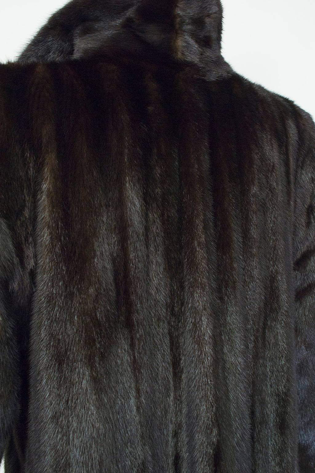 Pristine Blackglama Brown-Black Mink Greatcoat, 2006 In Excellent Condition In Tucson, AZ