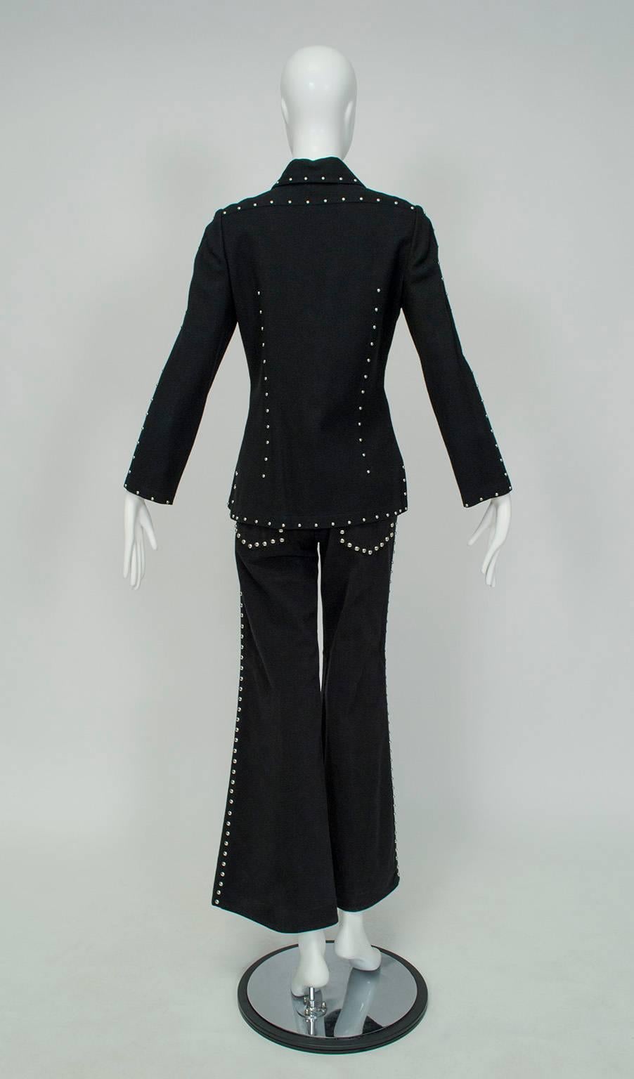 Noir Ensemble Graceland en laine noire et argentée à clous cloutés en forme de cloche d'élevage, taille S-M, années 1960 en vente