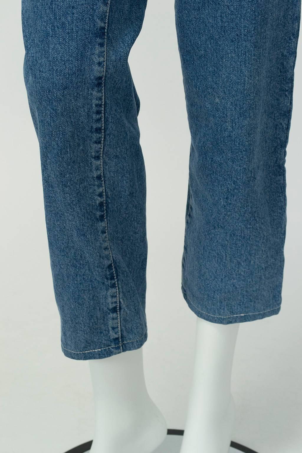 Versace Straight Leg Raw Denim Jeans with Silver Medusa Rivets - It 46, 1999 In Good Condition In Tucson, AZ