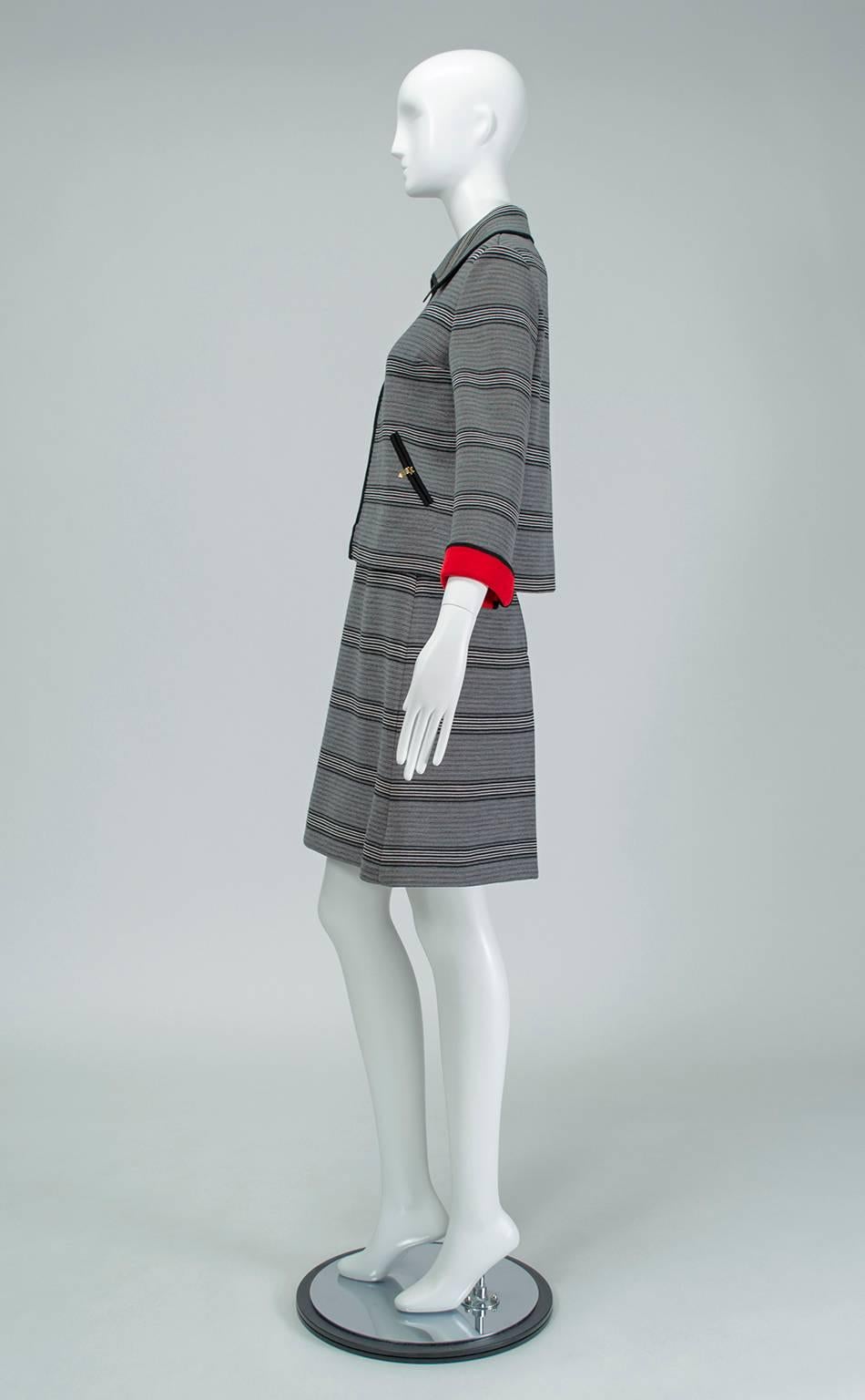 Gris Mod Italian Dolce Vita Black and Red Stripe A-Line Wool Vespa Suit- M, 1960s en vente