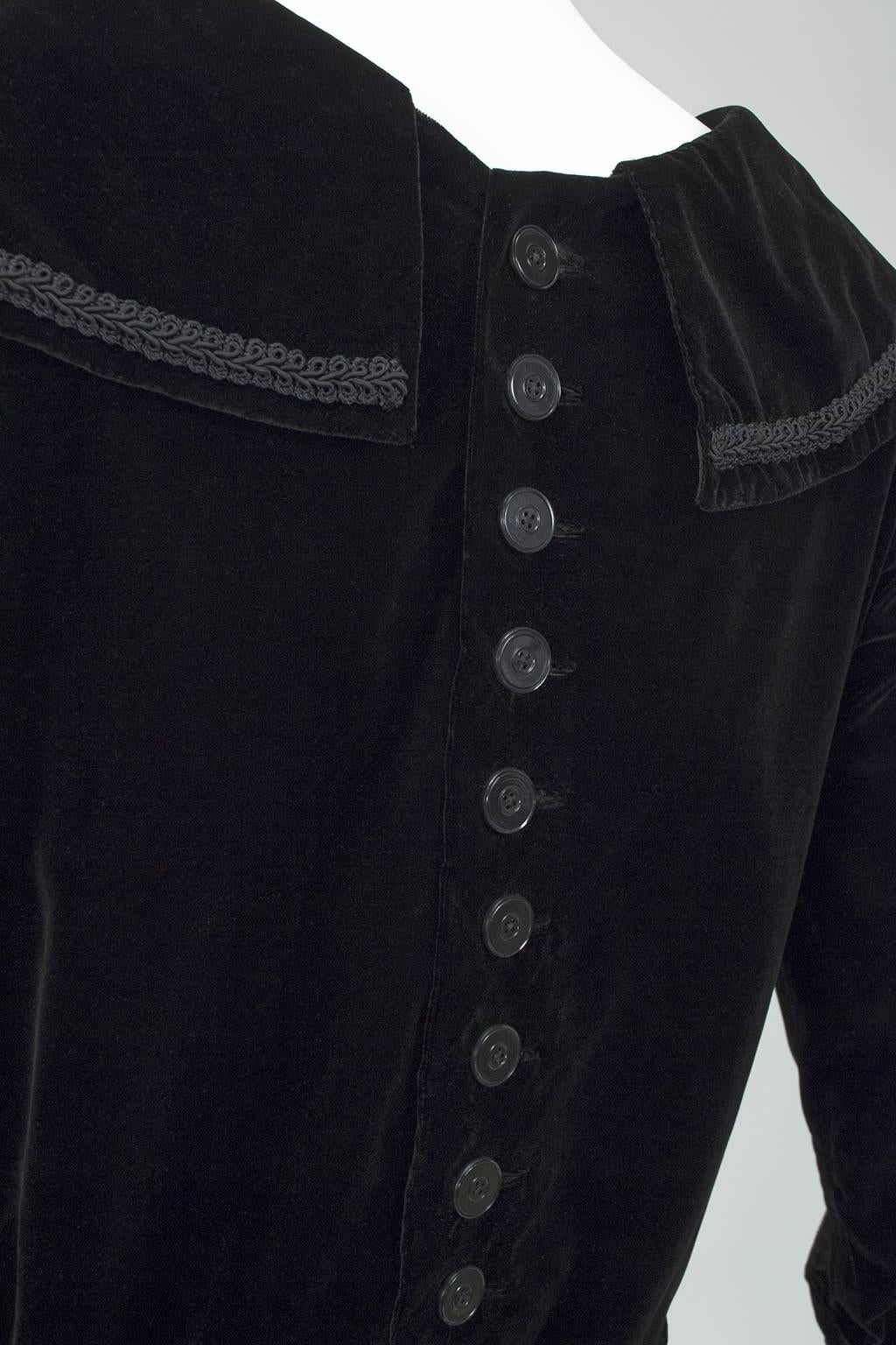 Robe de jour Art déco en velours noir Bonwit TELLER Modesty Ladies' Maid - S, 1930s en vente 2