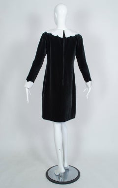Chanel Camellia Shift Dress with Detachable Collar and Cuffs, 1960s