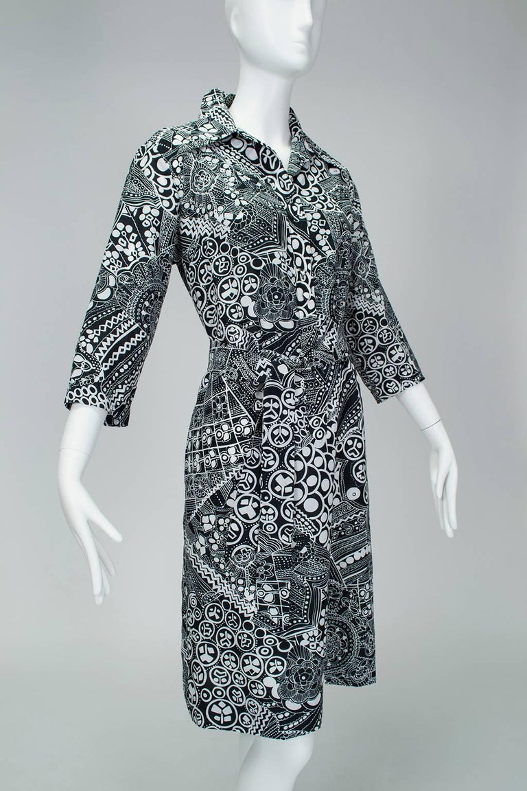 Women's Lanvin Black and White Graphic Print ¾ Sleeve Shirtwaist Dress - M-L, 1970s For Sale
