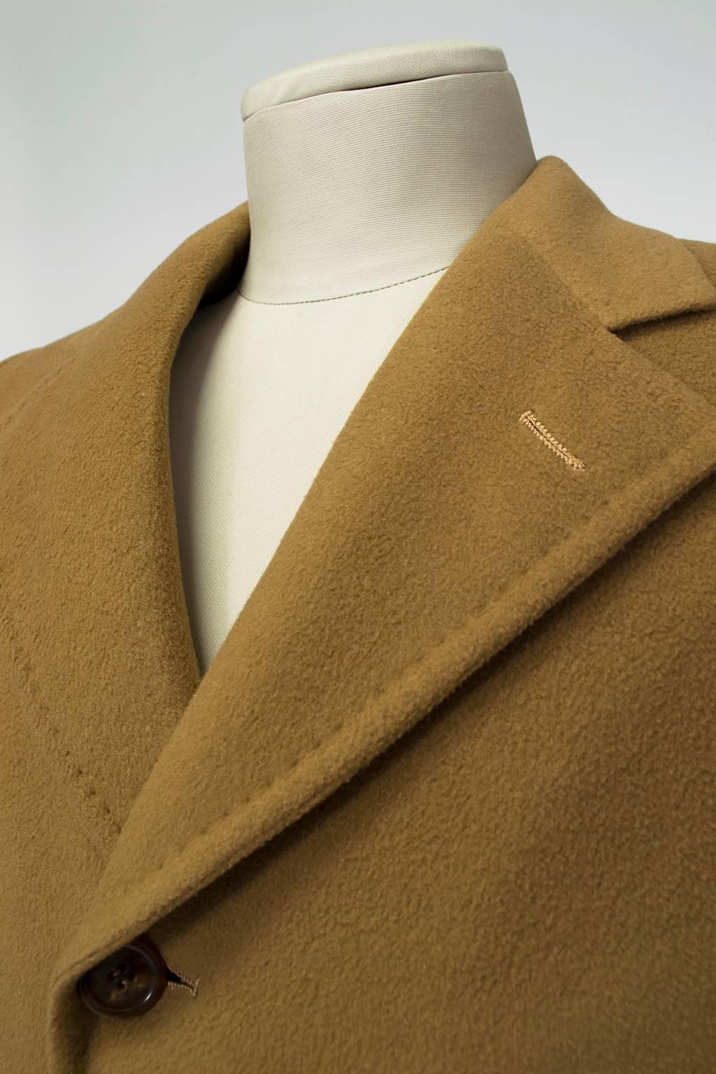 Topcoat minimalista da uomo a 3 bottoni in cammello, visone e cashmere della Mongolia - 40R, 1969 in vendita 1