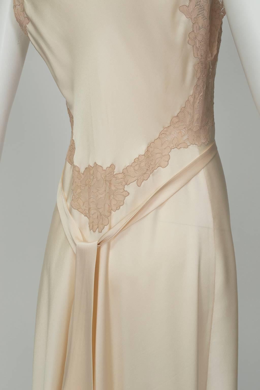 Nude Hollywood Regency Charmeuse and Lace Peignoir Dressing Gown - Medium, 1930s 2