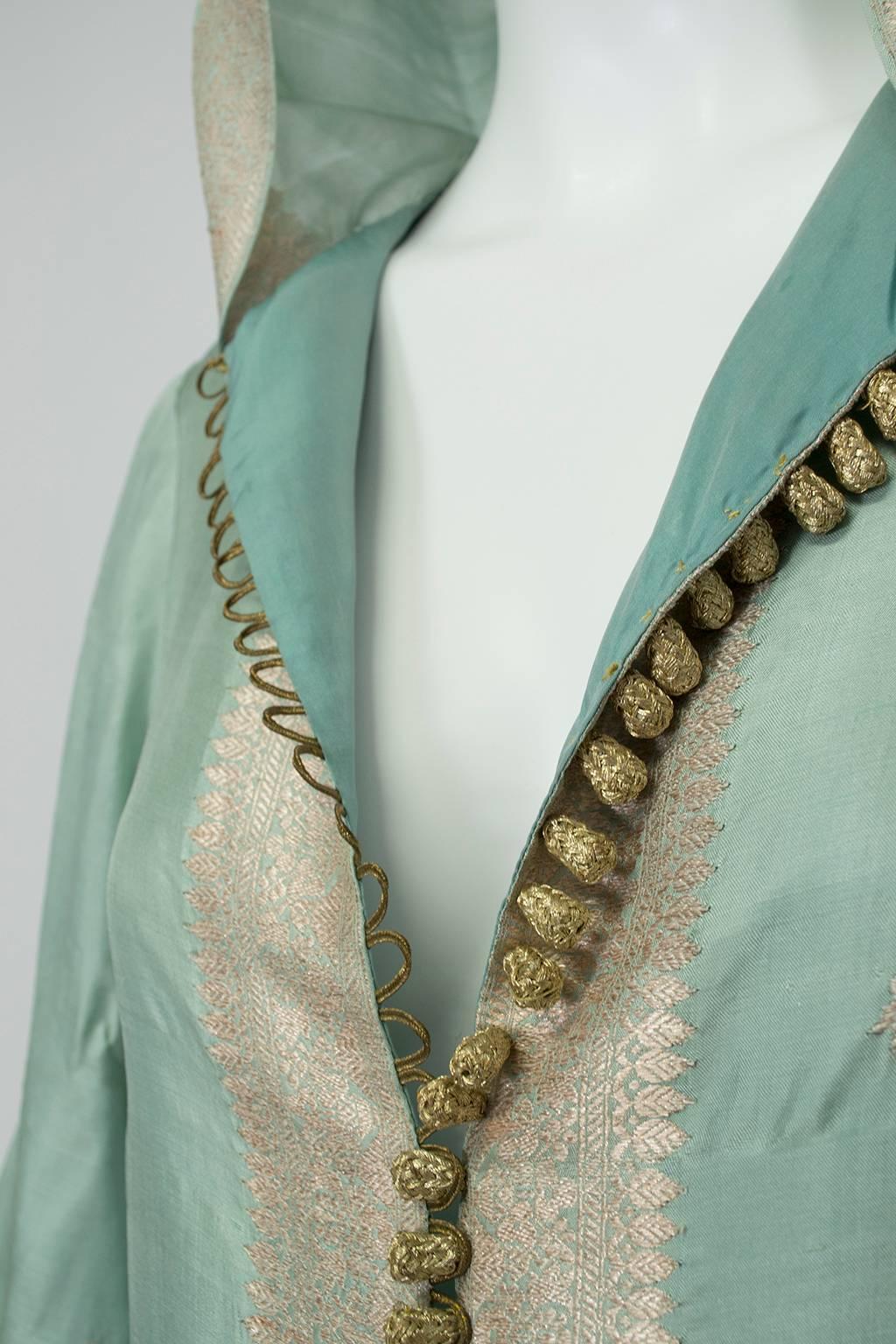 Green Sari Silk and Gold Thread Hooded Kaftan w Provenance, Tunisia - M, 1970s For Sale 2