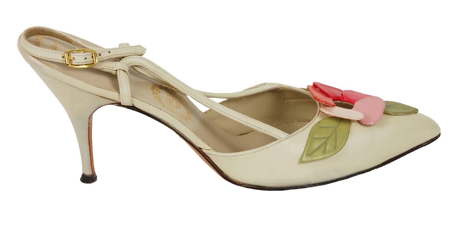 Beige A Miller Ivory, Pink and Green Peony Vamp Slingback Stiletto Sandals-6.5A, 1950s en vente