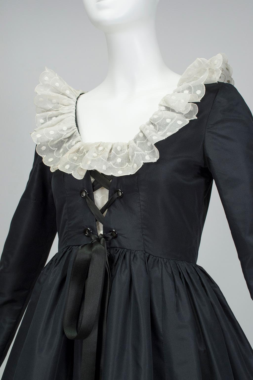 Black Oscar de la Renta Navy Silk Lacing-Bodice Elizabethan Revival Gown - Small, 1971 For Sale