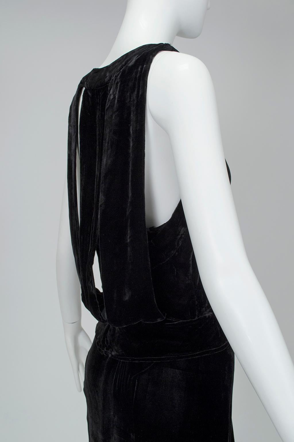 Art Deco Black Silk Velvet Slash-Back Ribbon Peplos Gown - S, late 1920s In Good Condition In Tucson, AZ
