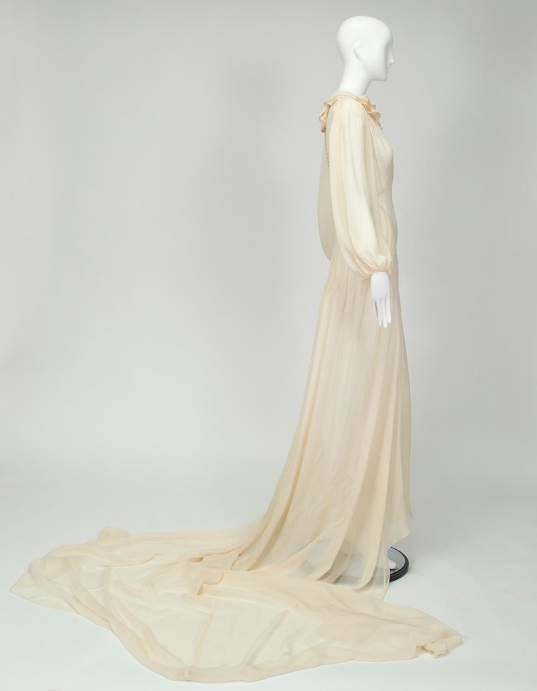 Haute Couture Cream Medieval Cathedral Train Wedding Gown - Small, 1930s For Sale 1