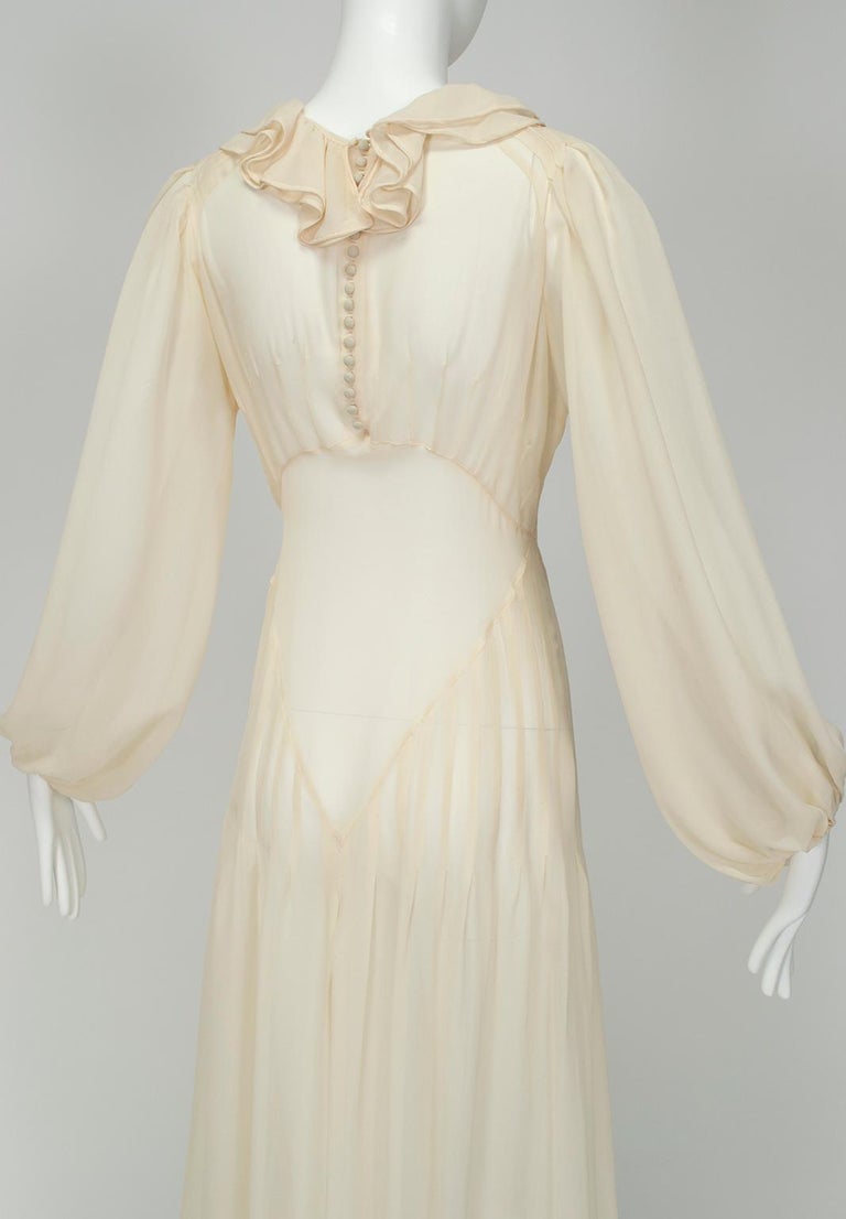 Haute Couture Cream Medieval Cathedral Train Wedding Gown - Small, 1930s For Sale 7