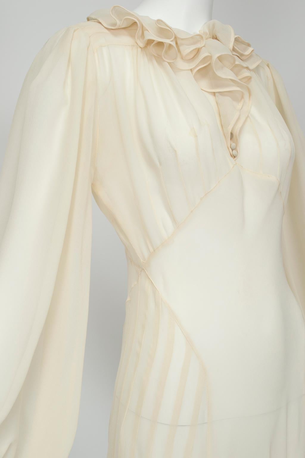 Haute Couture Cream Medieval Cathedral Train Wedding Gown - Small, 1930s 2