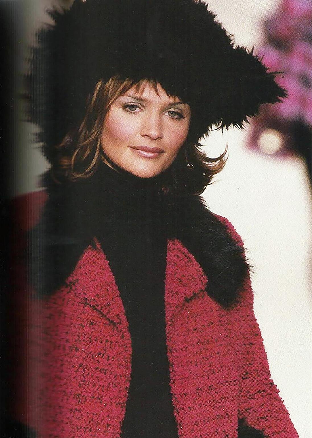 Chanel Fuchsia Faux Fur Runway Suit as Worn by Helena Christiansen - XS, 1994 9